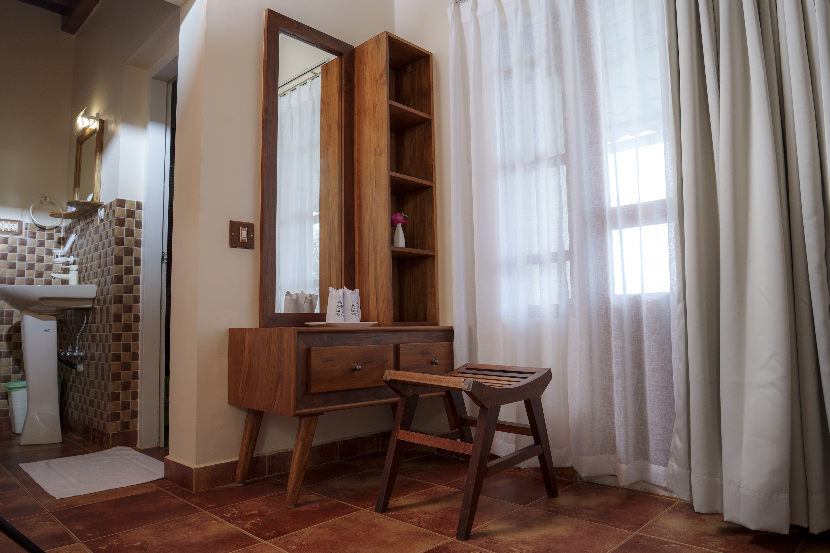 Superior Room with Balcony Image 17