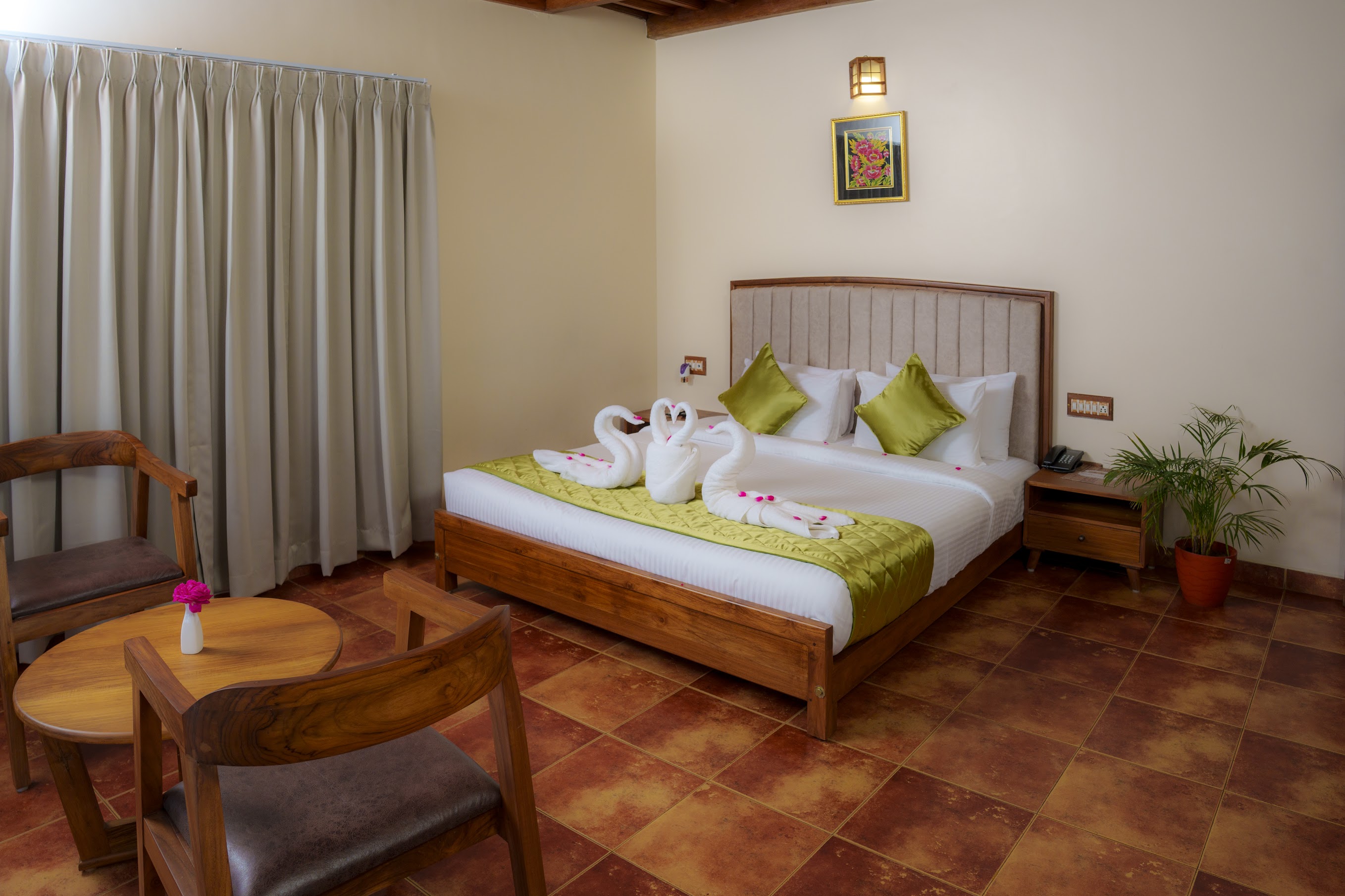 Superior Room with Balcony Image 5